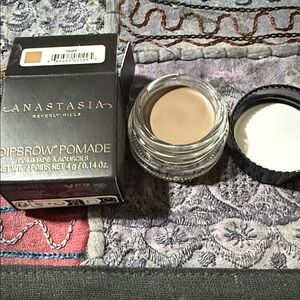 Anastasia Dipbrow Pomade Taupe